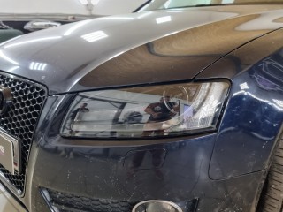 Audi A5 замена линз на Aozoom A12, покраска масок фар, замена стекла фары (5)